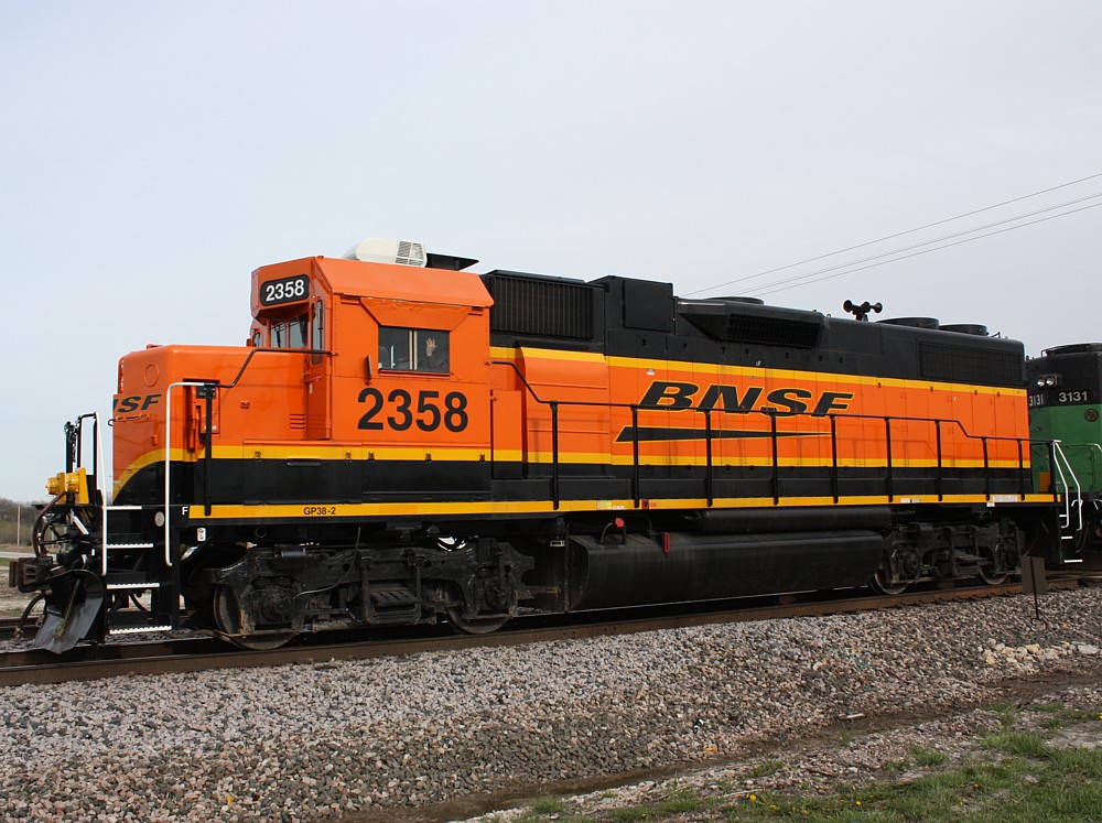 BNSF 2358